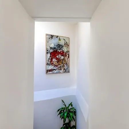 Loft Atypical 72 M2 16 Molitor Parigi